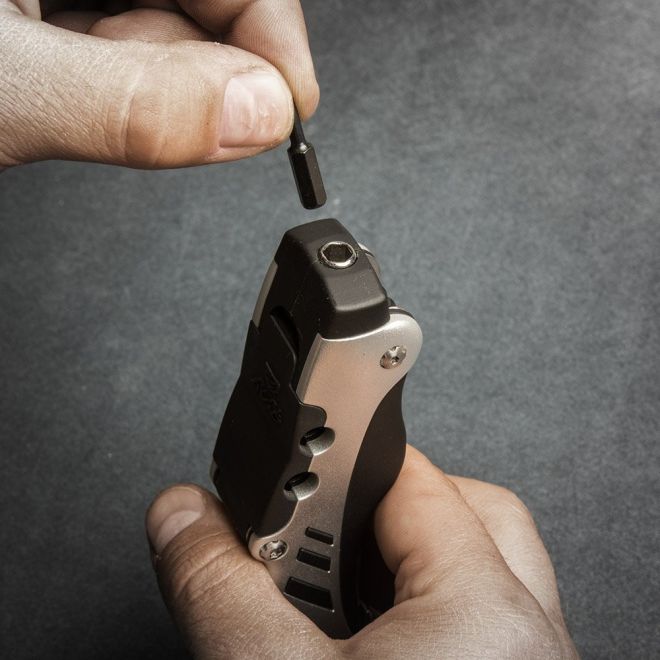 Мултитул за пистолети и карабини Real Avid Gun Tool