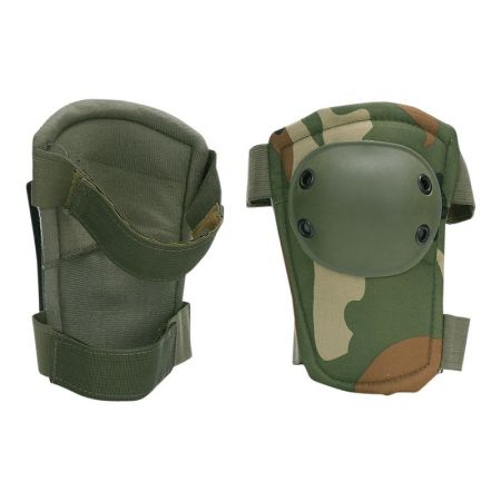 Тактически налакътници 101 INC Woodland Camo 208231